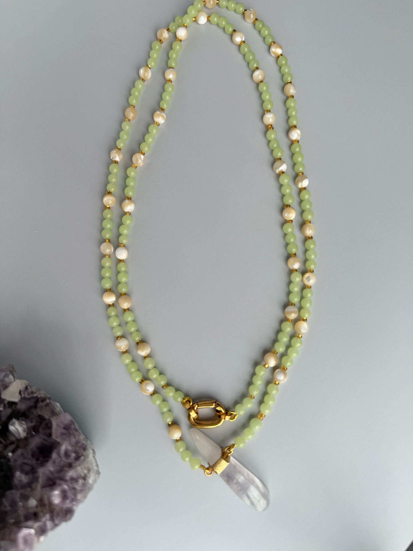 Lime Quartz, Mother of Pearl & Amethyst, 32"