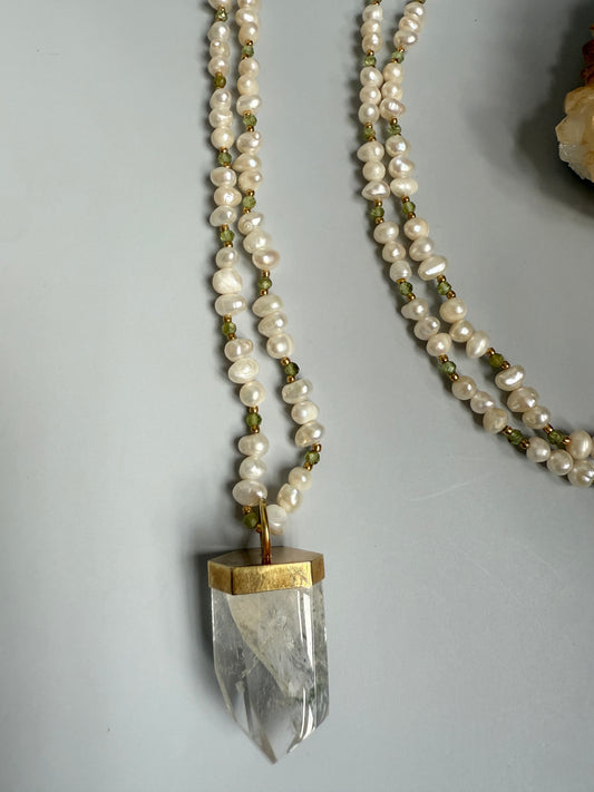 Peridot, Freshwater Pearls & Clear Quartz, 40"